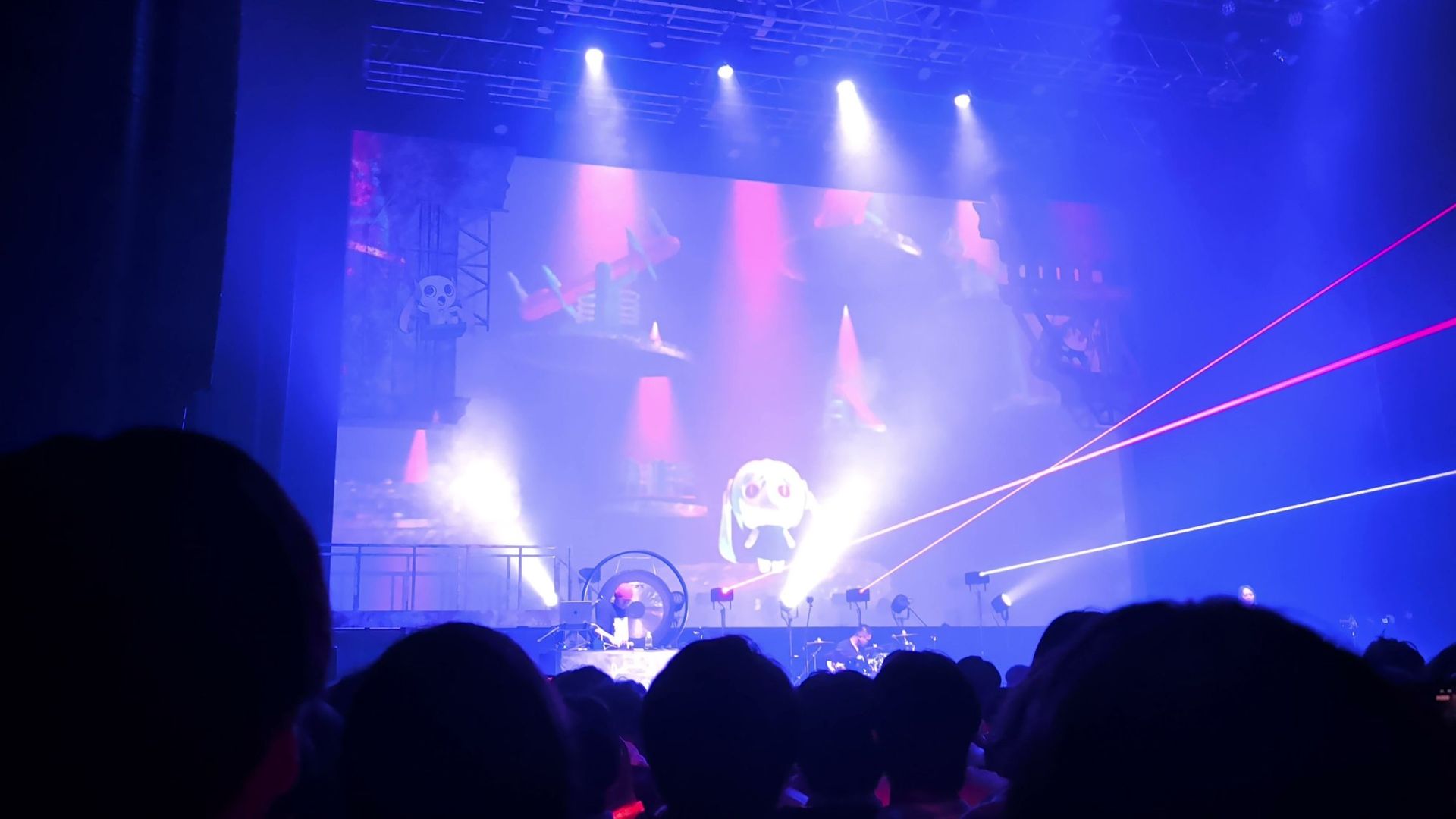 「アンダーワールド」演出時のステージ